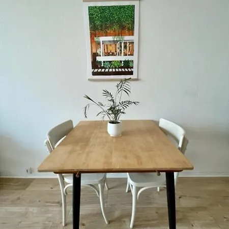 Apartmán Lumineux Studio 30m2 / Balcon / Proche Gare Et